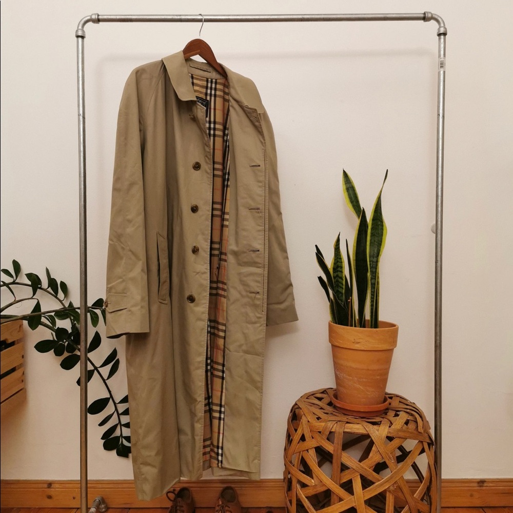Vintage Burberry Trench Coat - Unisex - Picture 4 of 6